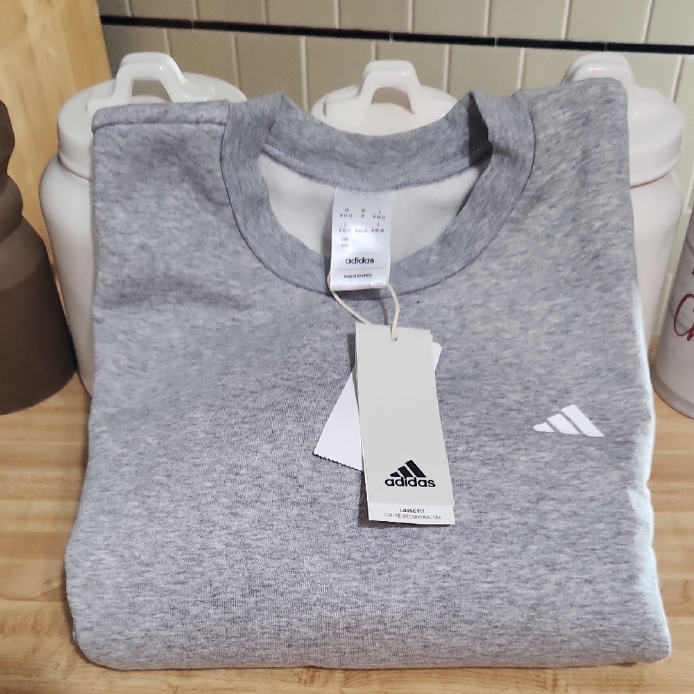 Adidas Sweatshirt